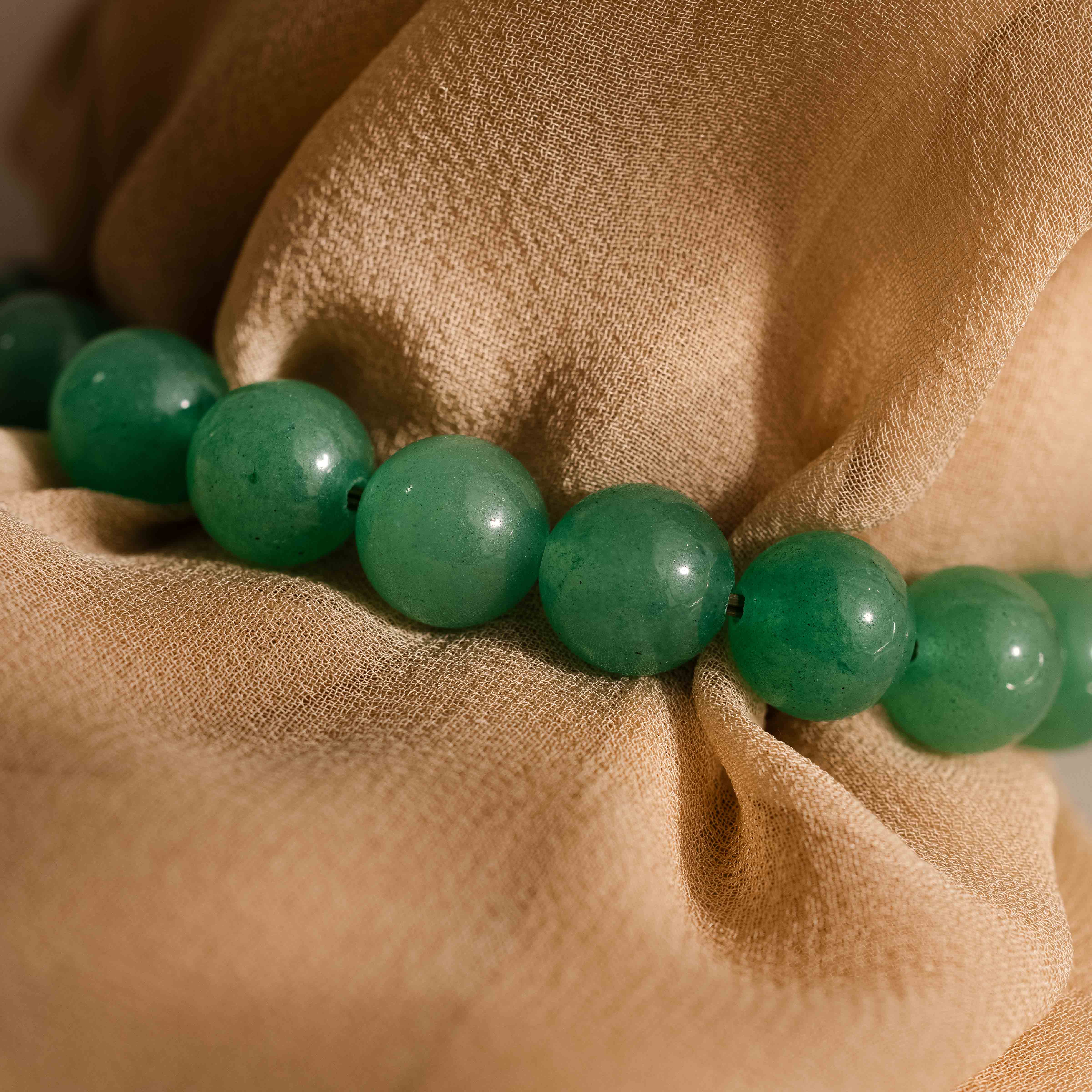 Bold Jade Beaded Bracelet - Image 3