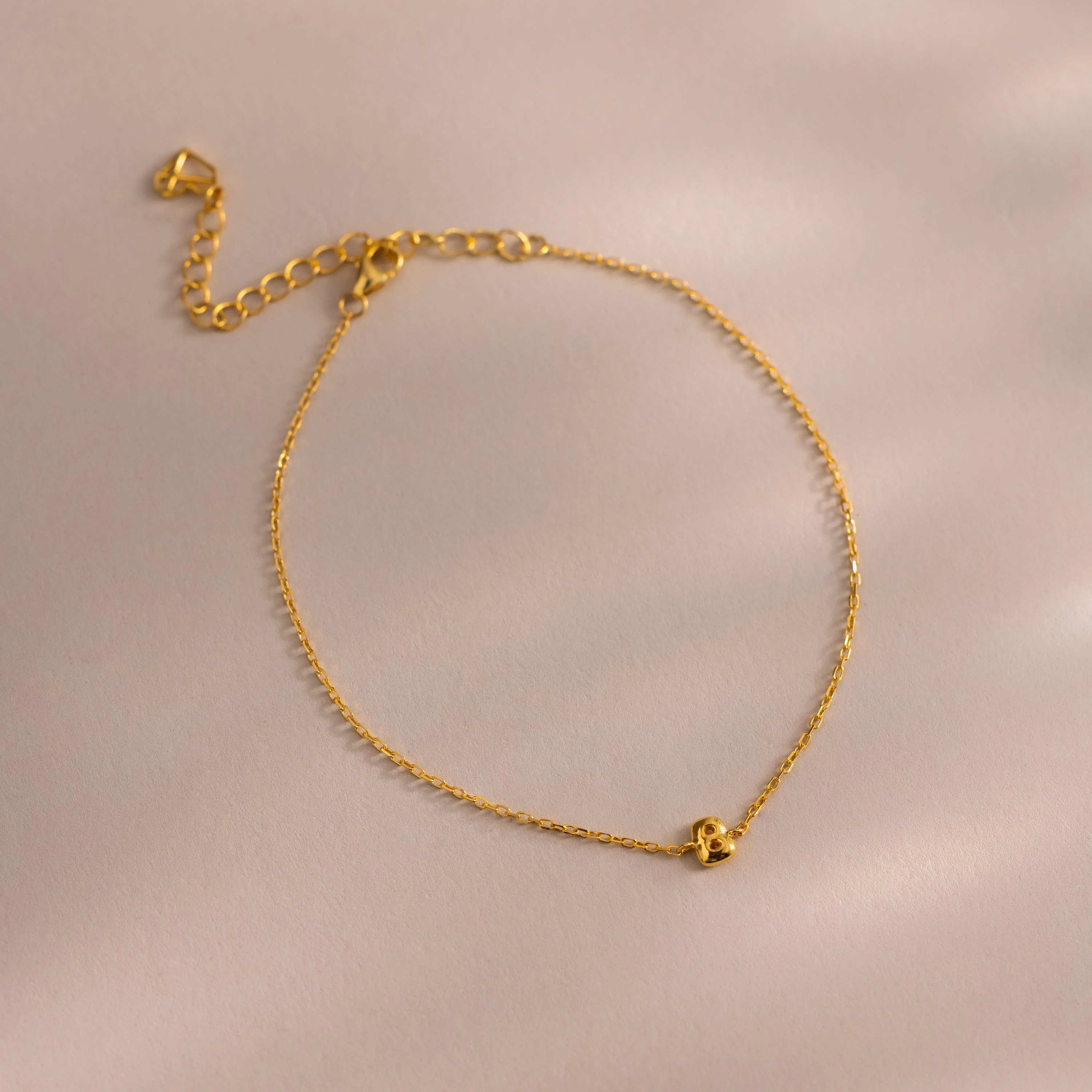 Bubble Initial Bracelet in 18K Gold