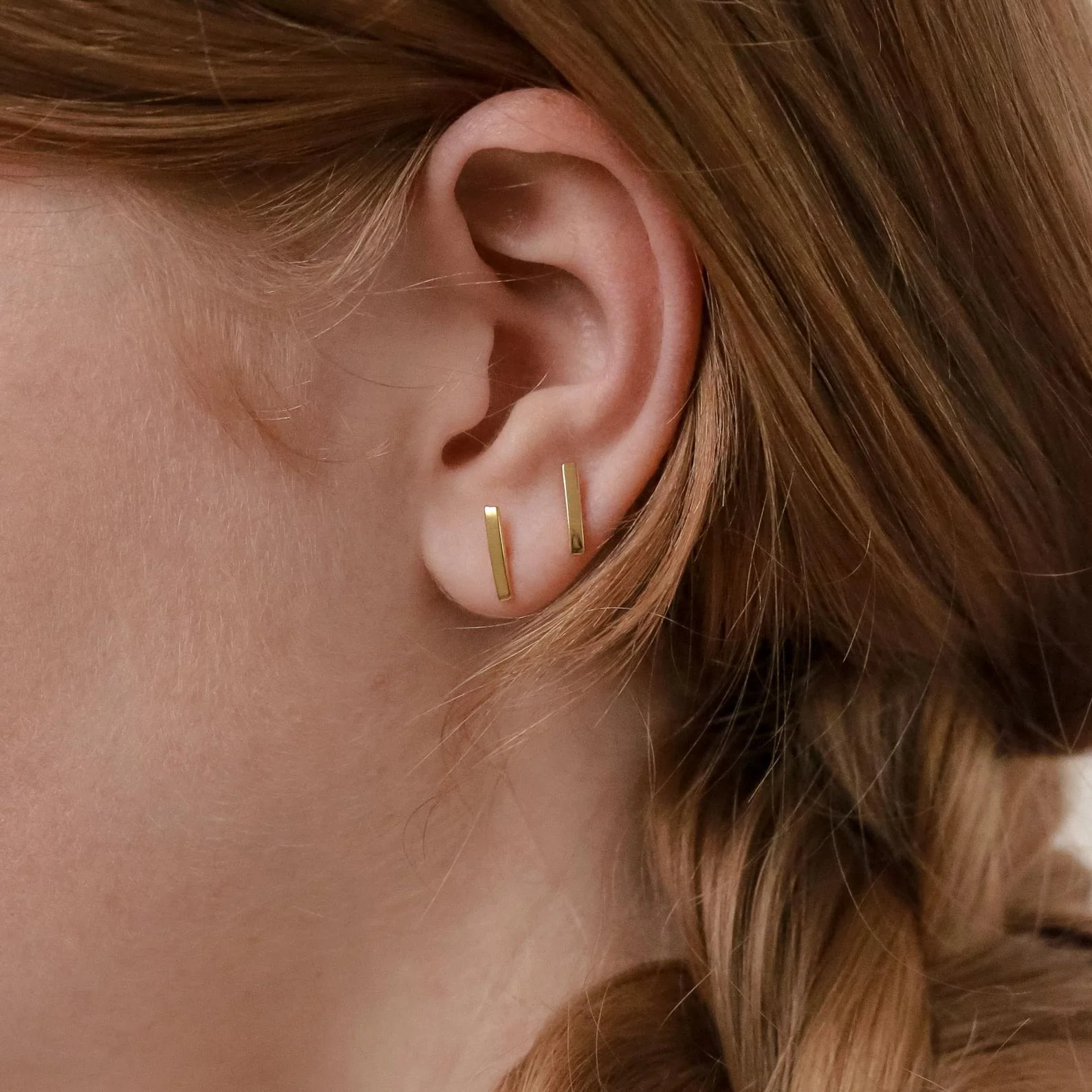 Dainty Bar Studs in 18K Gold