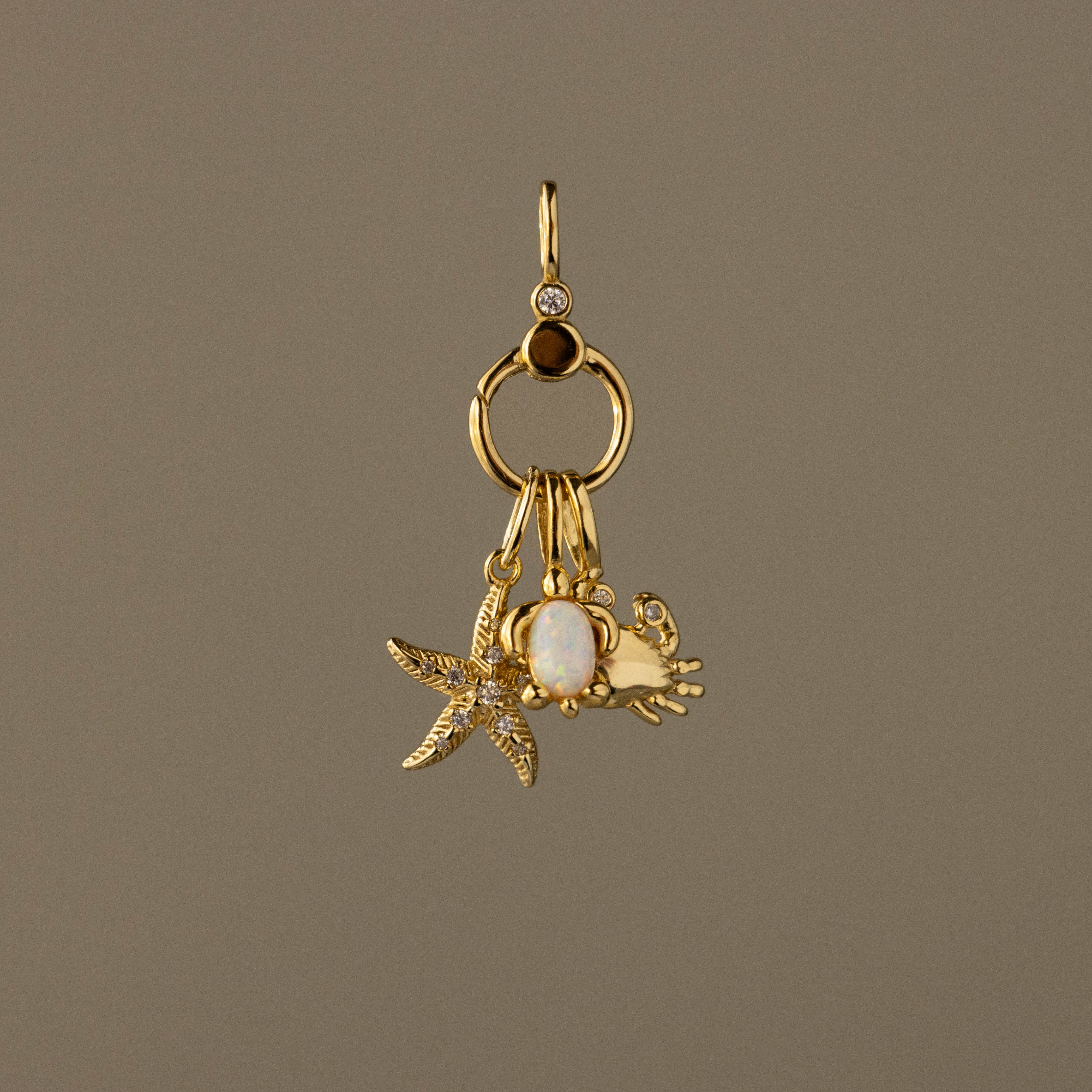 Diamond Circle Pendant Charm Holder - Image 2