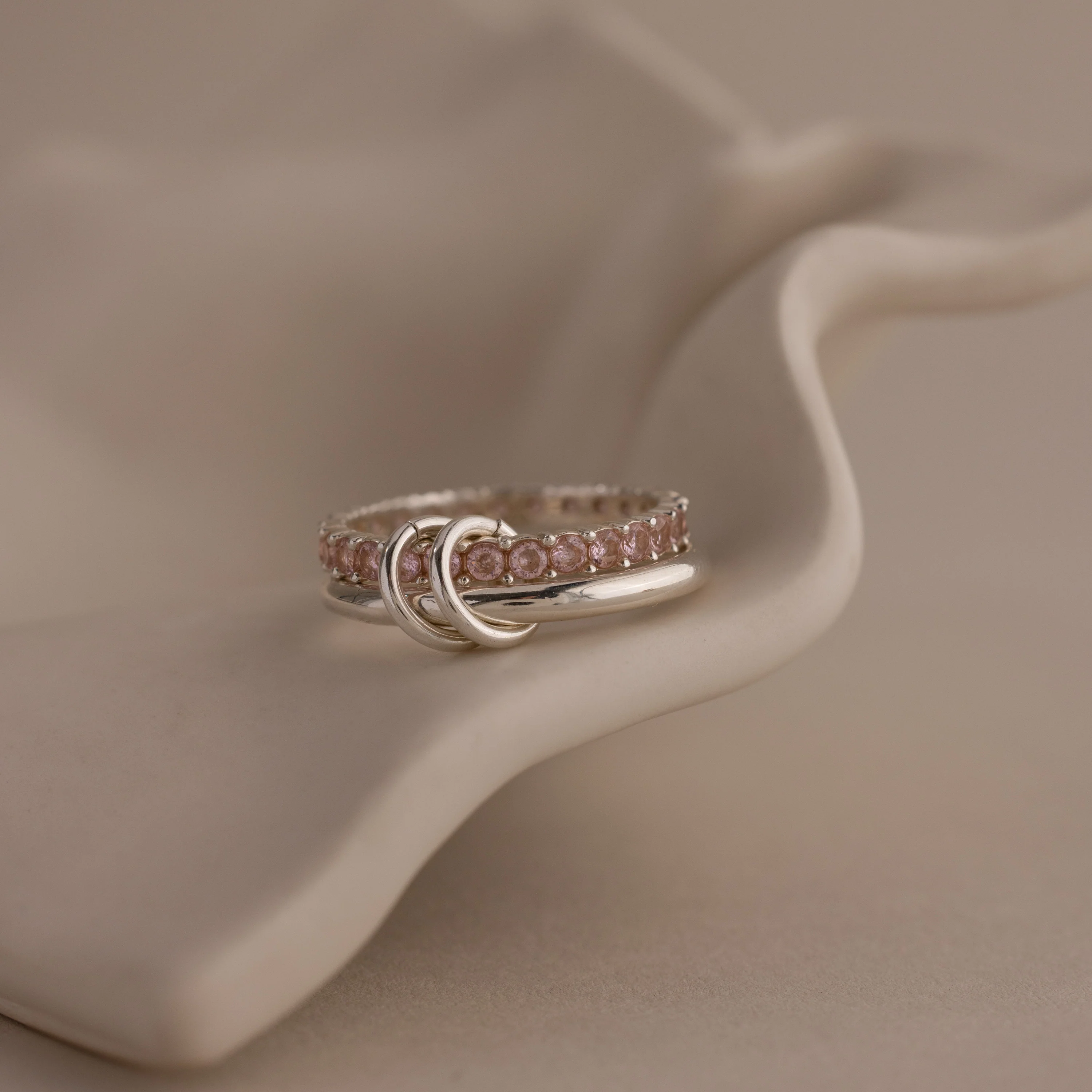 Duo Peridot Tennis Linked Ring Set