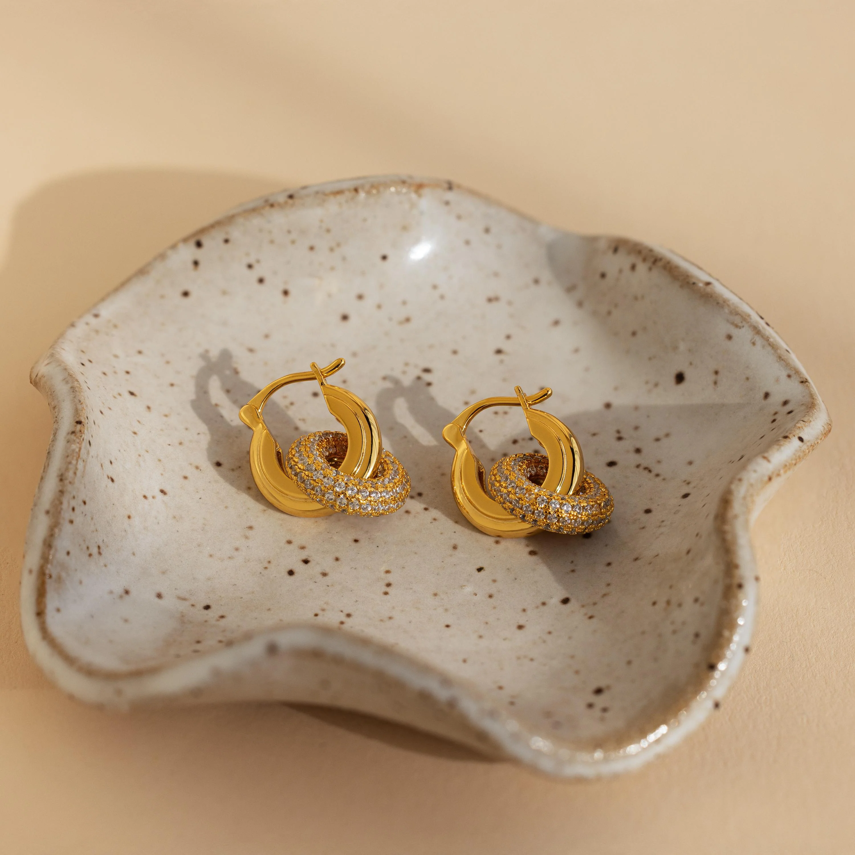Duo Pave Link Hoops in 18K Gold