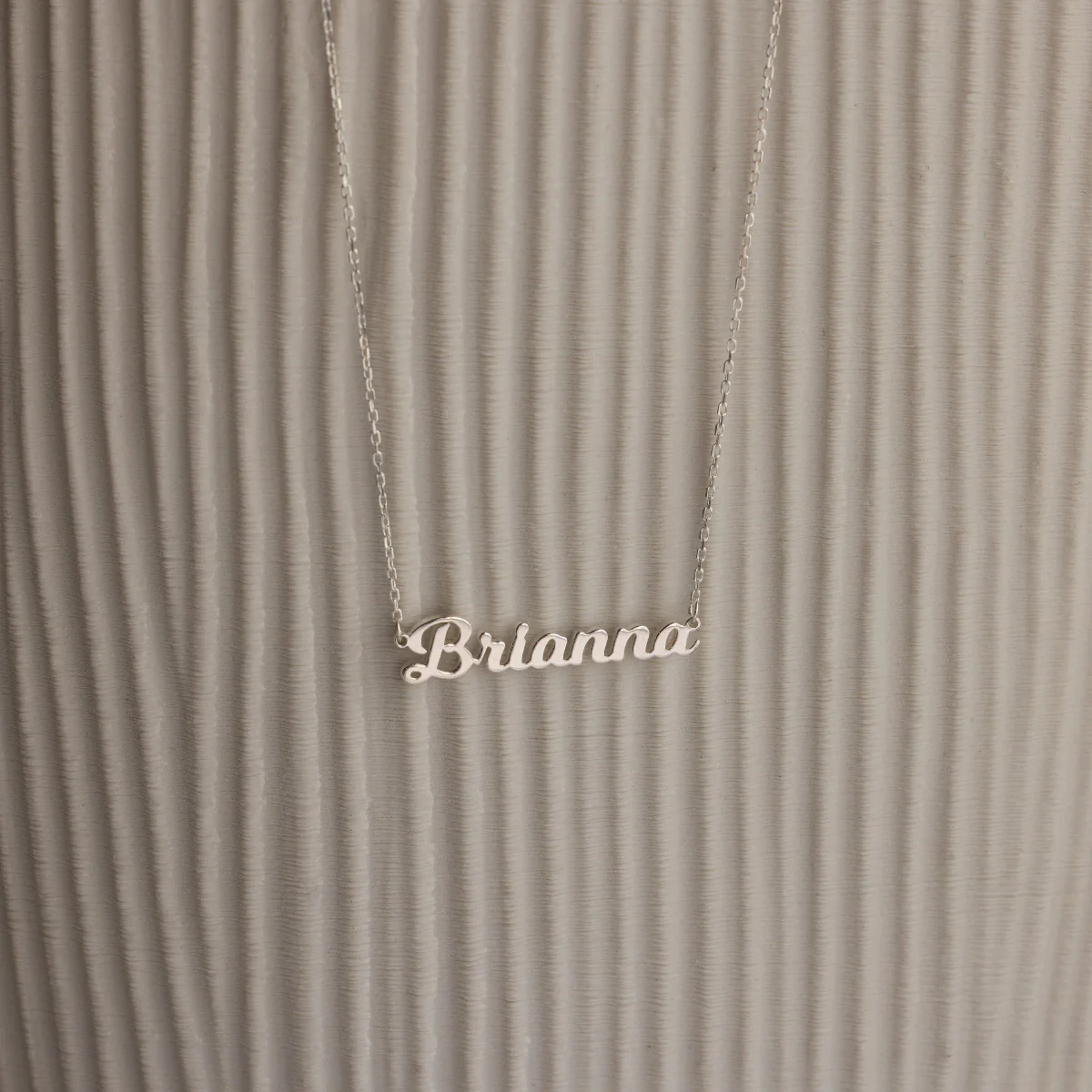 Mellow Name Necklace - Image 3