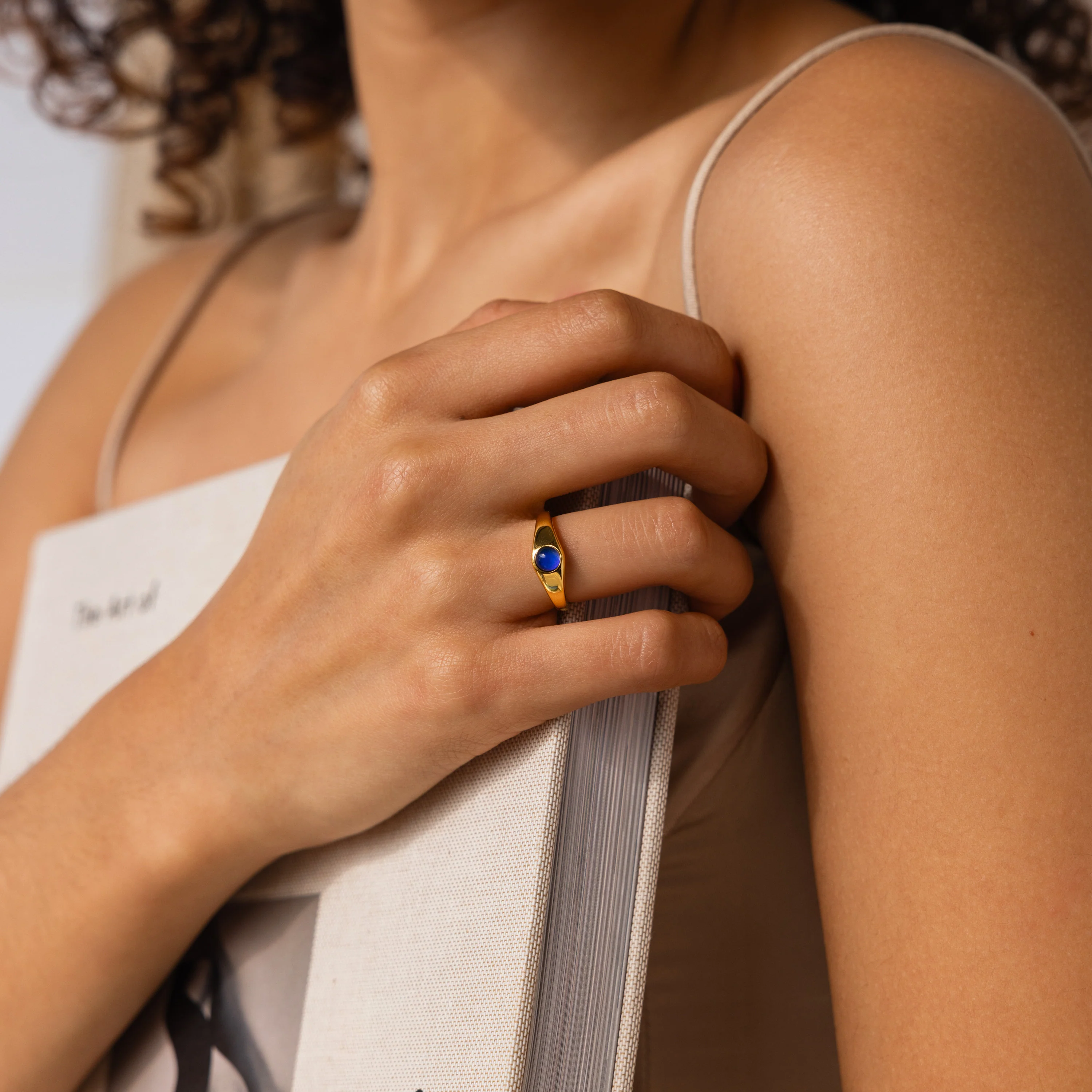 Mini Signet Mood Ring - Image 4