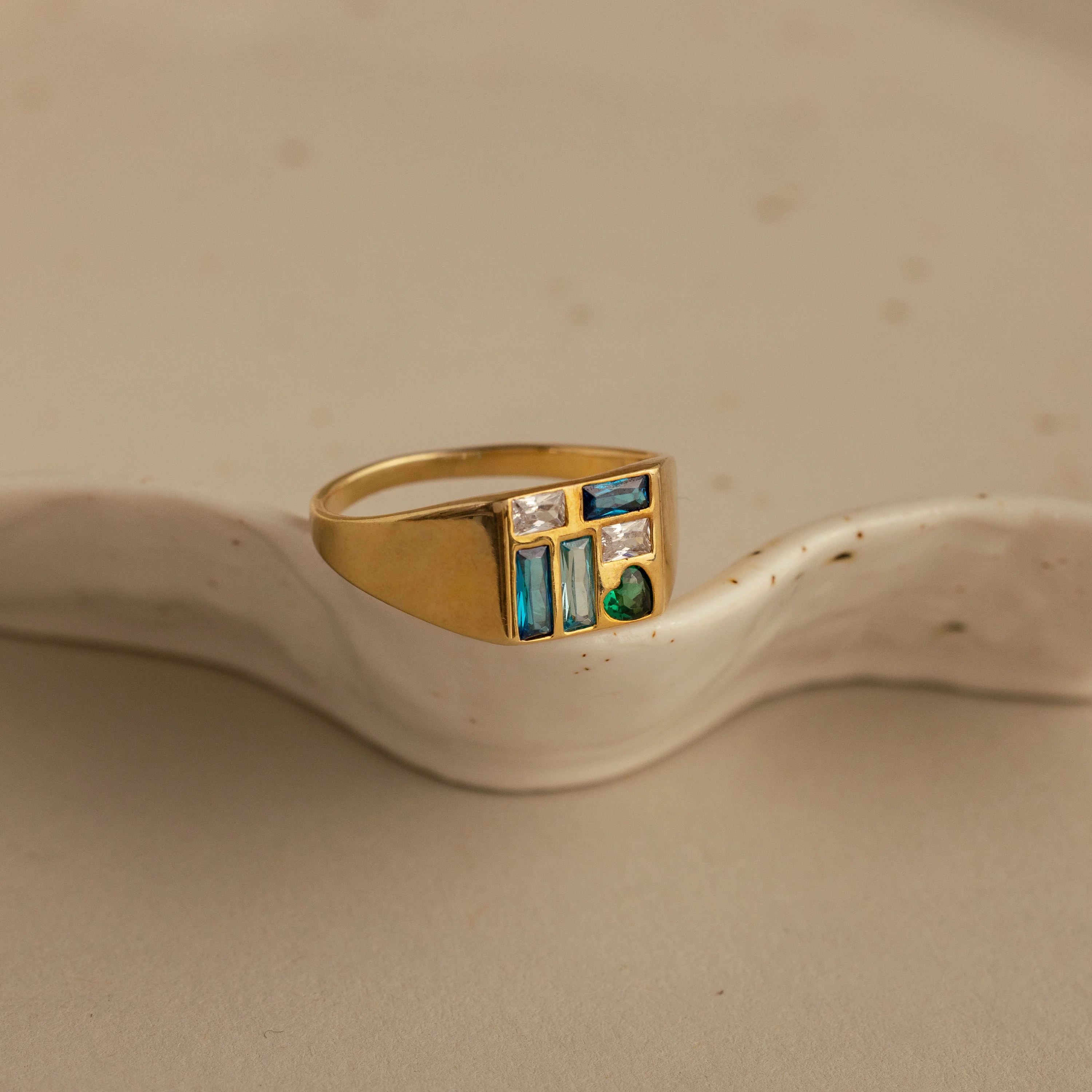 Mosaic Birthstone Signet Ring in 18K Gold - Image 3