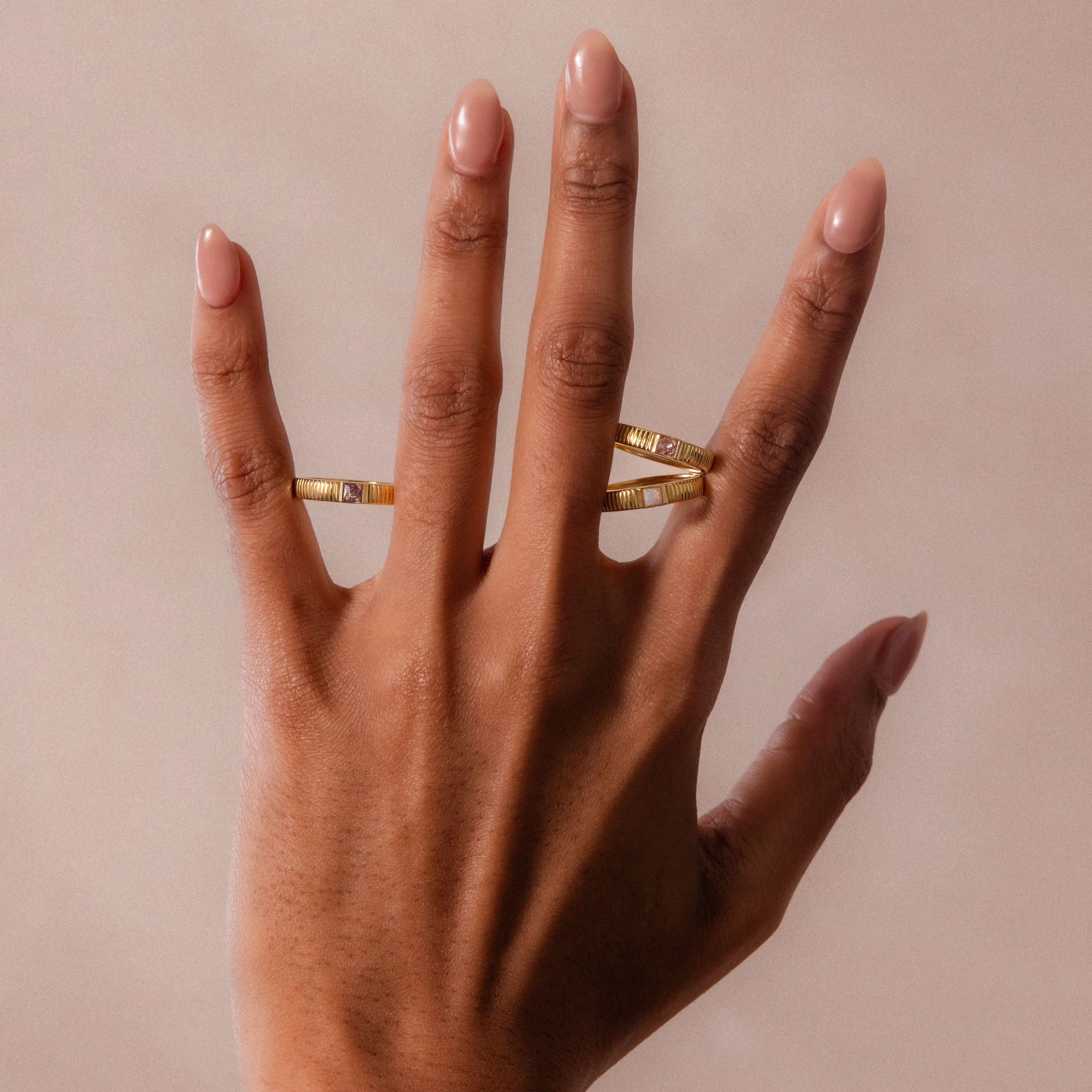 Ribbed Diamond Band - Image 3