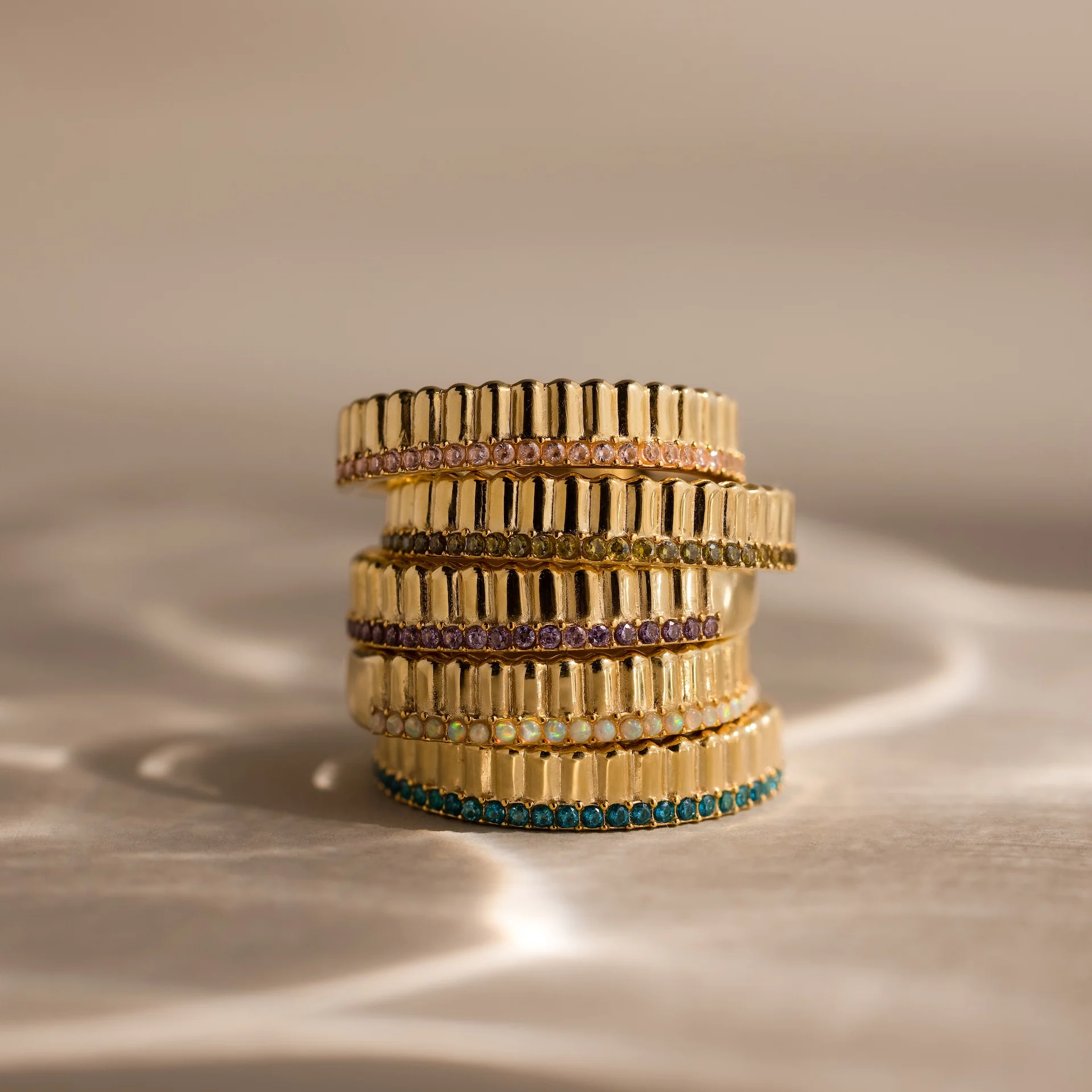 Ribbed Peridot Stack Ring - Image 5