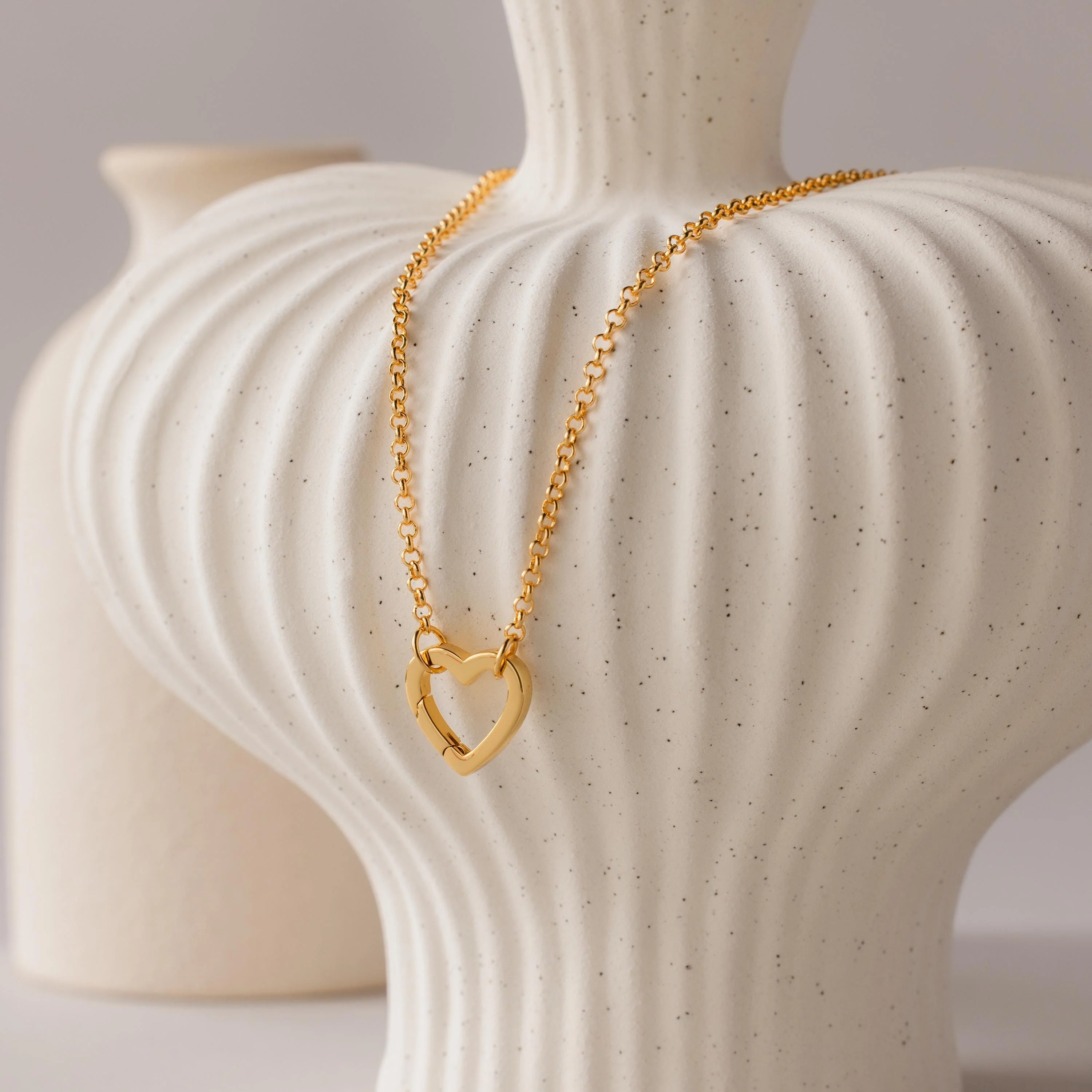 Rolo Heart Clasp Necklace - Image 6