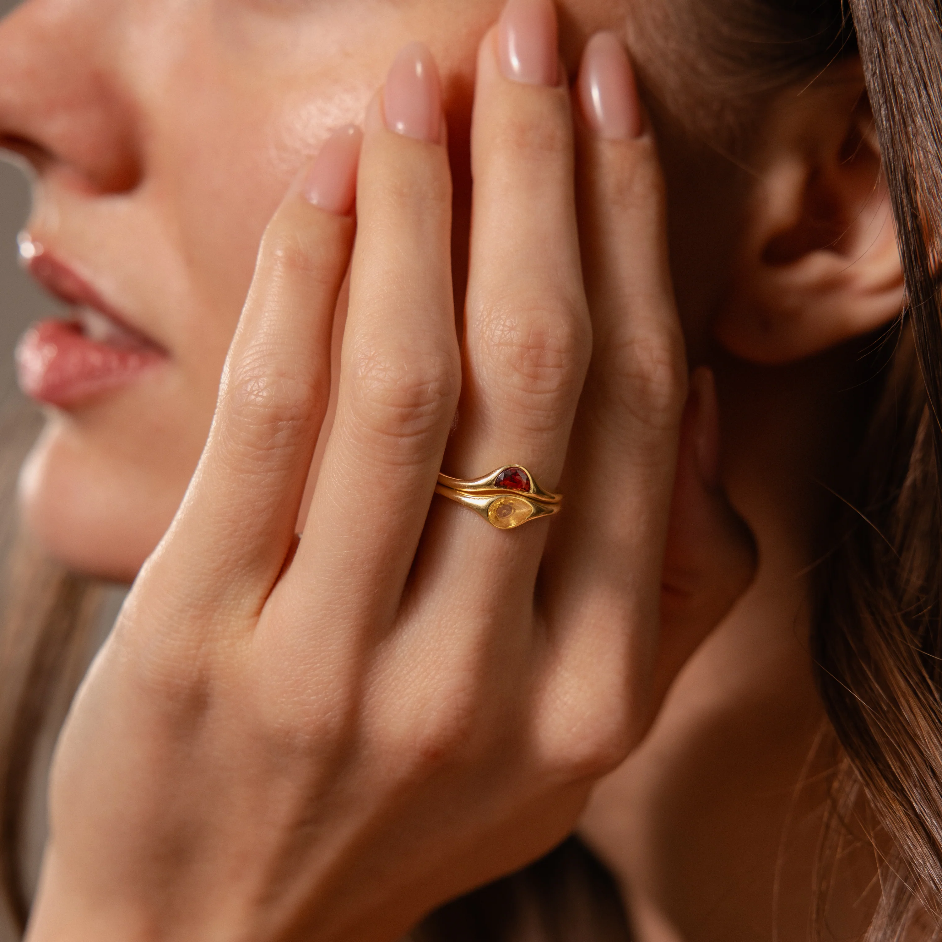 Sculpted Toi et Moi Ring Set in 18K Gold - Image 2
