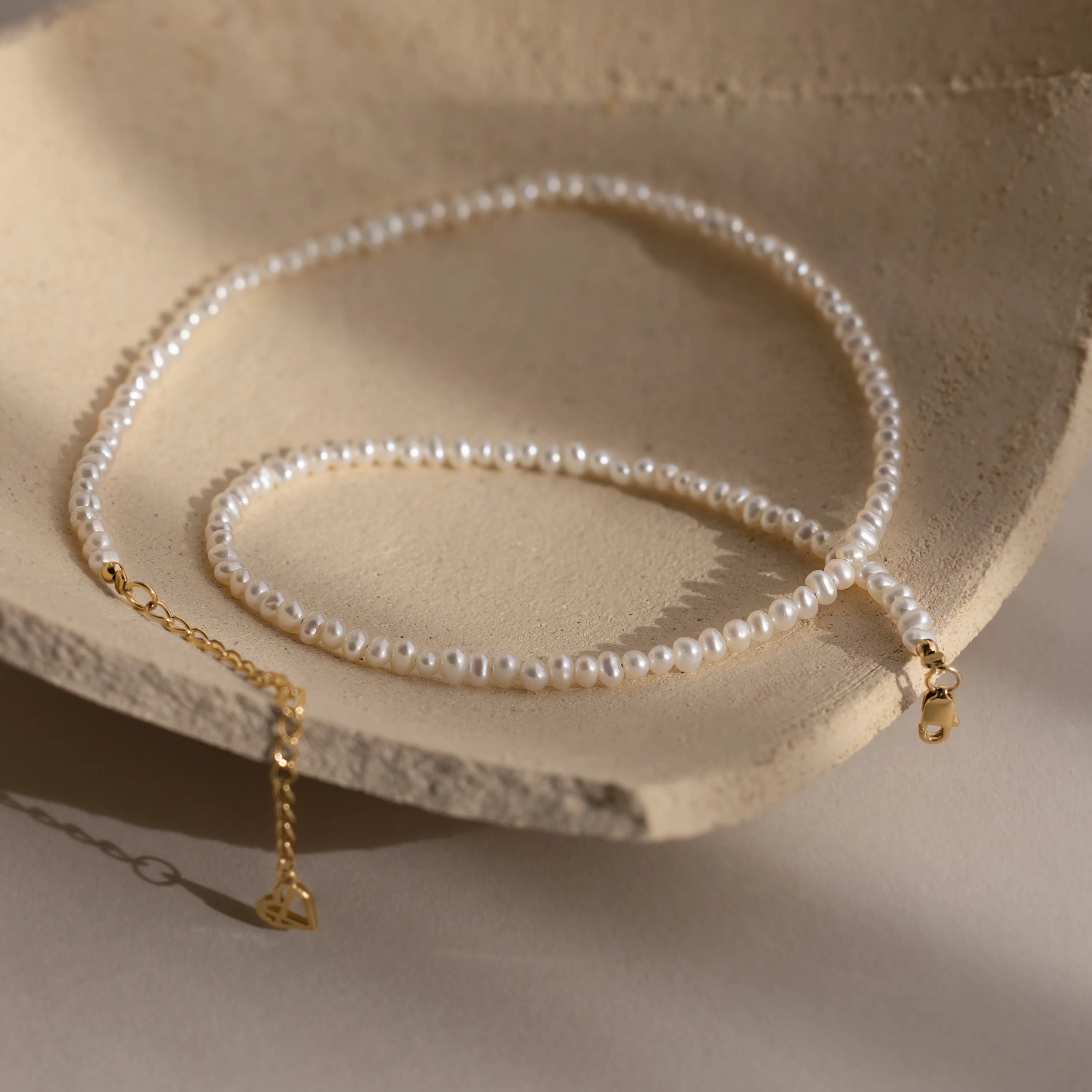 Summer Pearl Beaded Necklace - Image 9