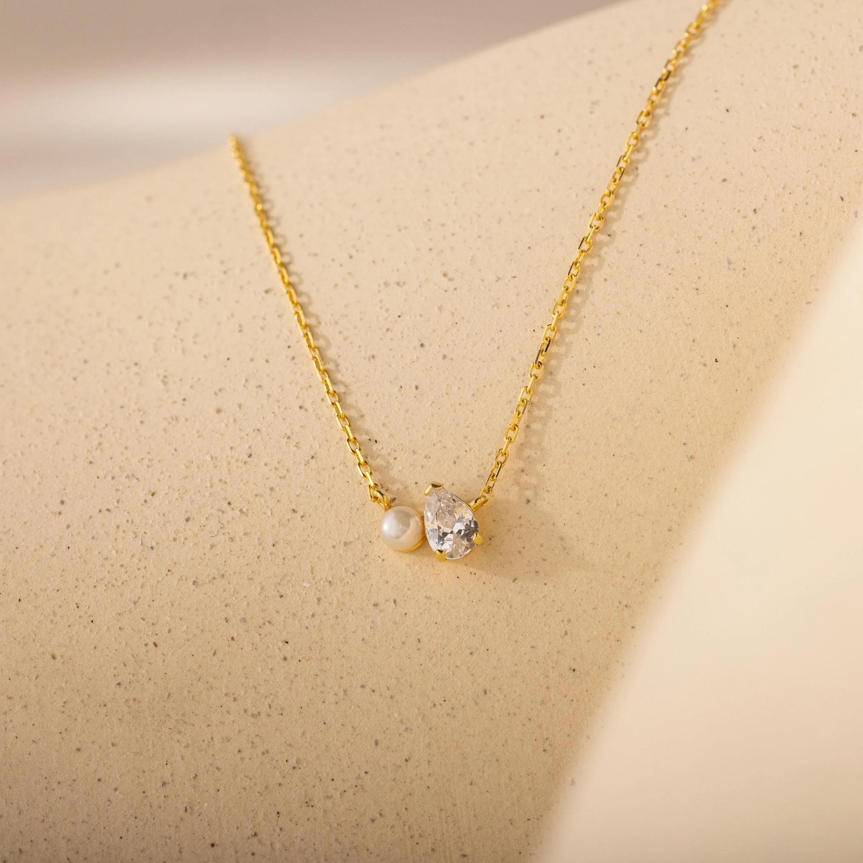 Teardrop Peridot & Pearl Necklace