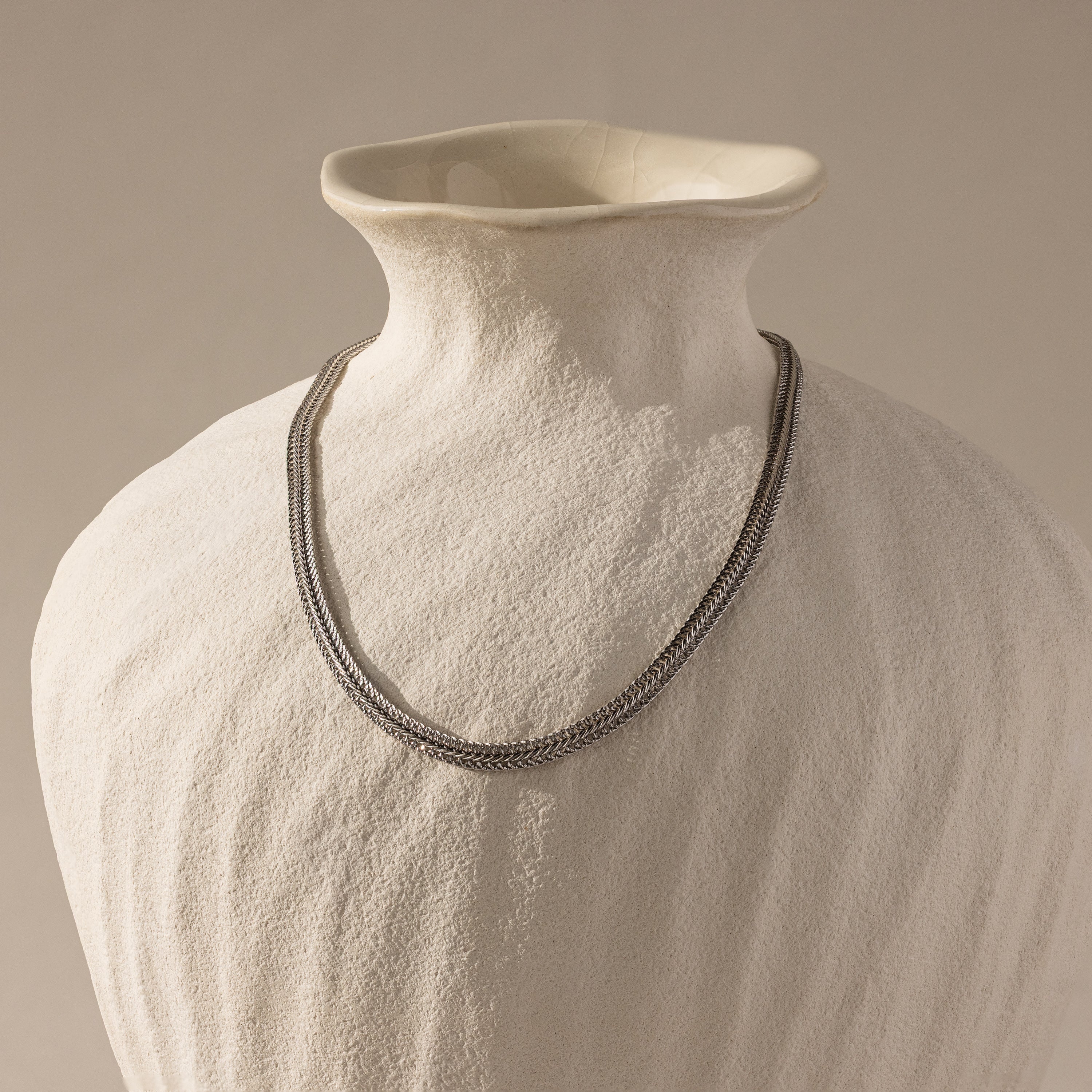 Thin Mesh Chain Necklace - Image 2