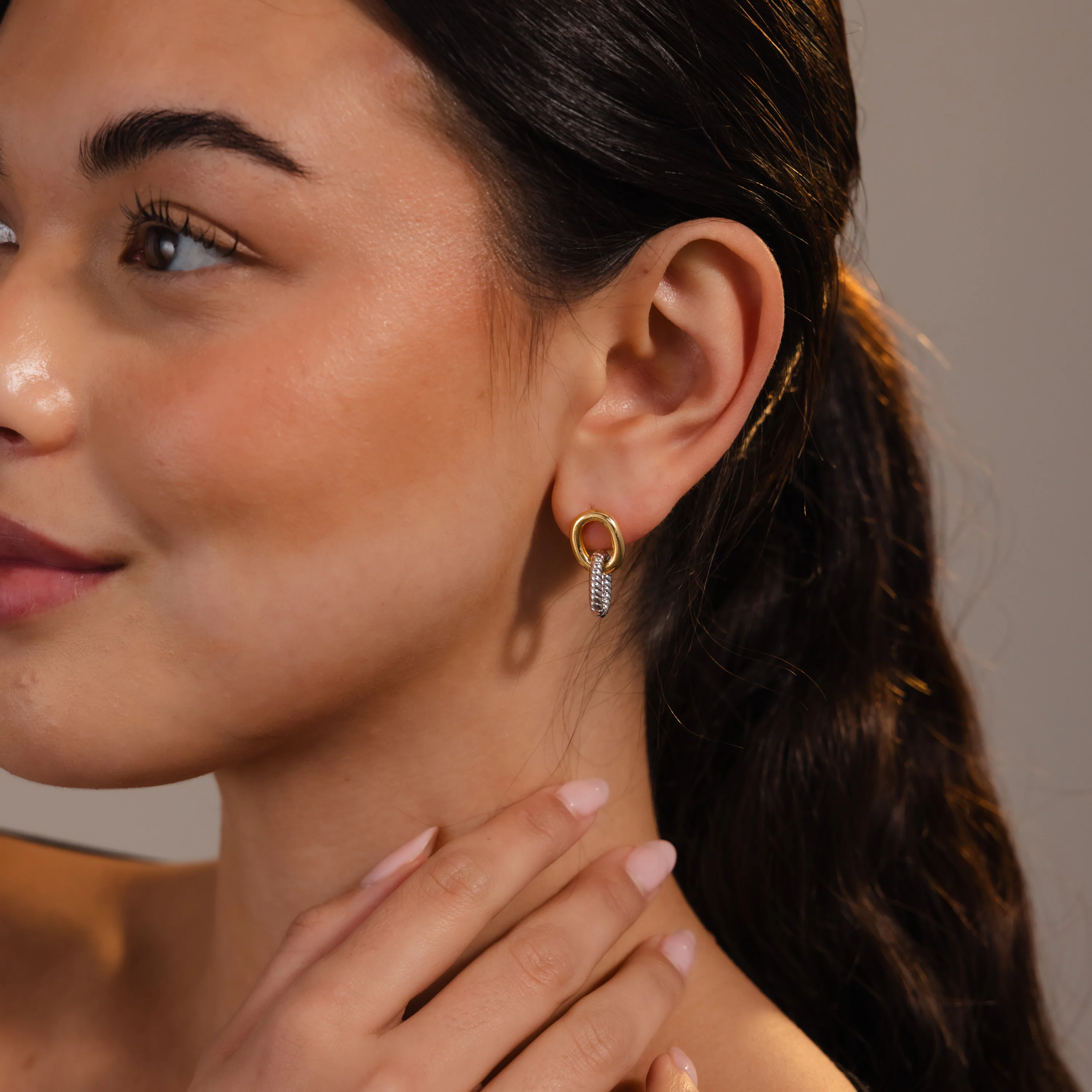 Twisted Link Earrings - Image 6