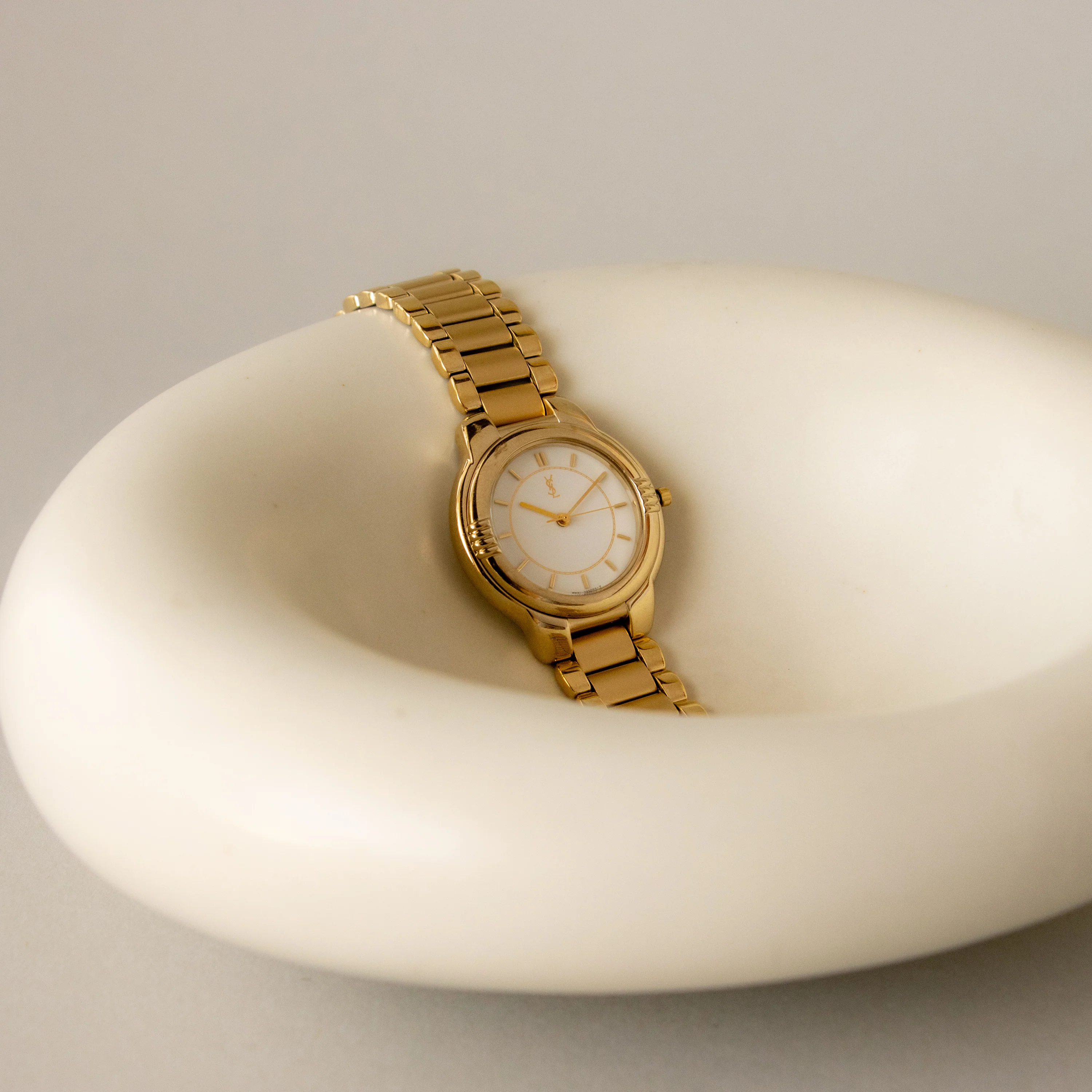 Vintage YSL Bold Ribbed Gold Watch - Image 2